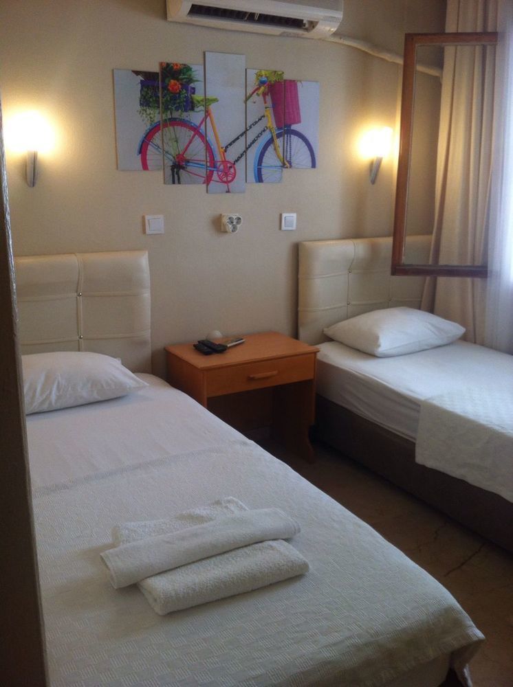 Koz Eren Otel Çeşme Zewnętrze zdjęcie
